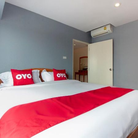Oyo 602 L'Hotel Bangkok Exteriör bild
