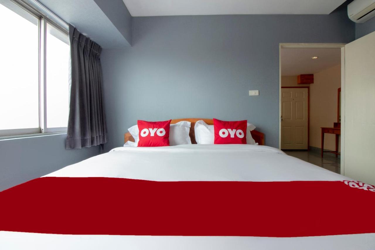 Oyo 602 L'Hotel Bangkok Exteriör bild