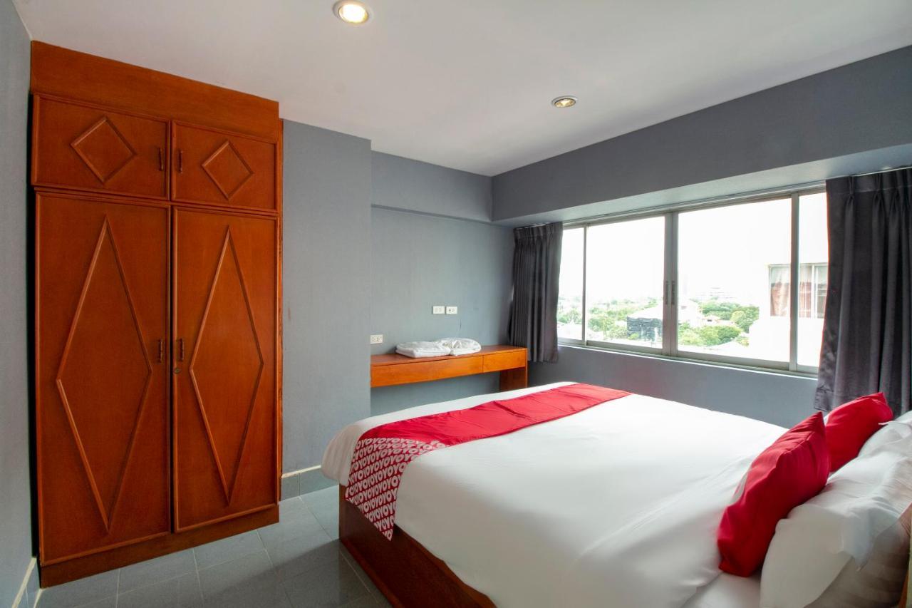 Oyo 602 L'Hotel Bangkok Exteriör bild